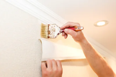 Pose de papier peint à Coëtmieux — revêtements muraux et toiles de verre